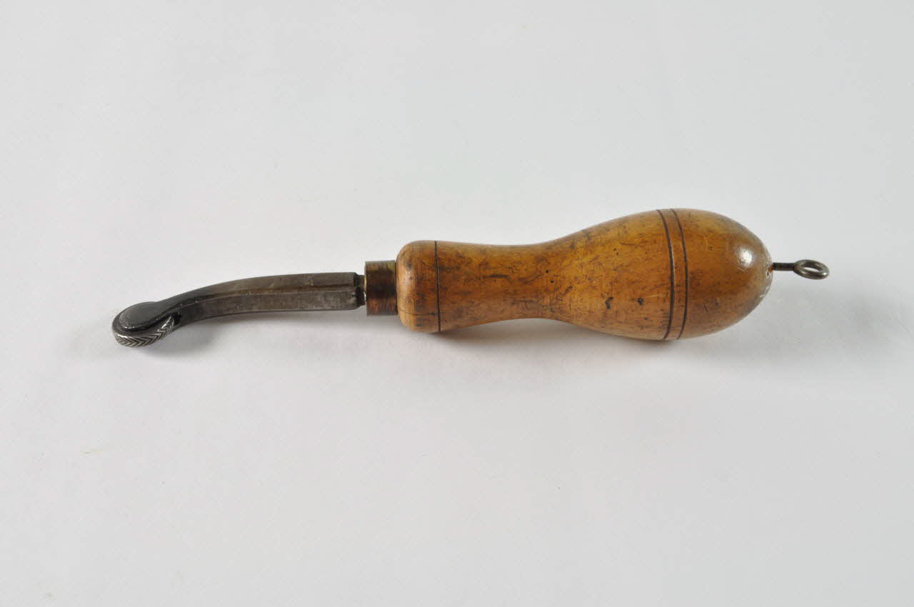 roulette Île-de-France, France 1920 1981.29.54 Photo Mucem