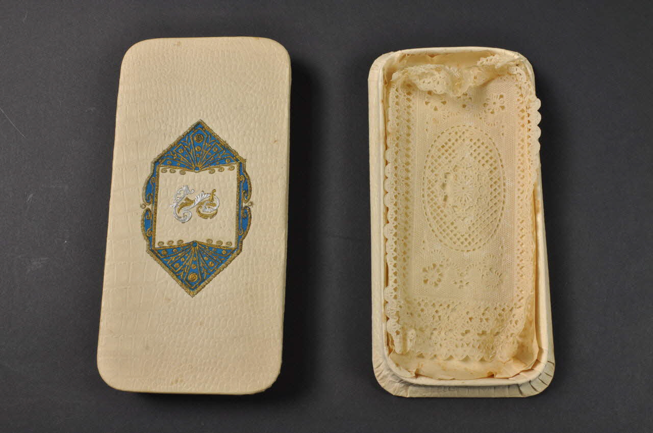 Bogaert boîte à cacao Champagne-Ardenne, France 1926 1978.55.12.1-2 Photo Mucem