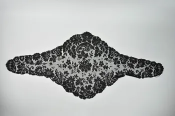 MANTILLE 1981.6.29 Photo Mucem