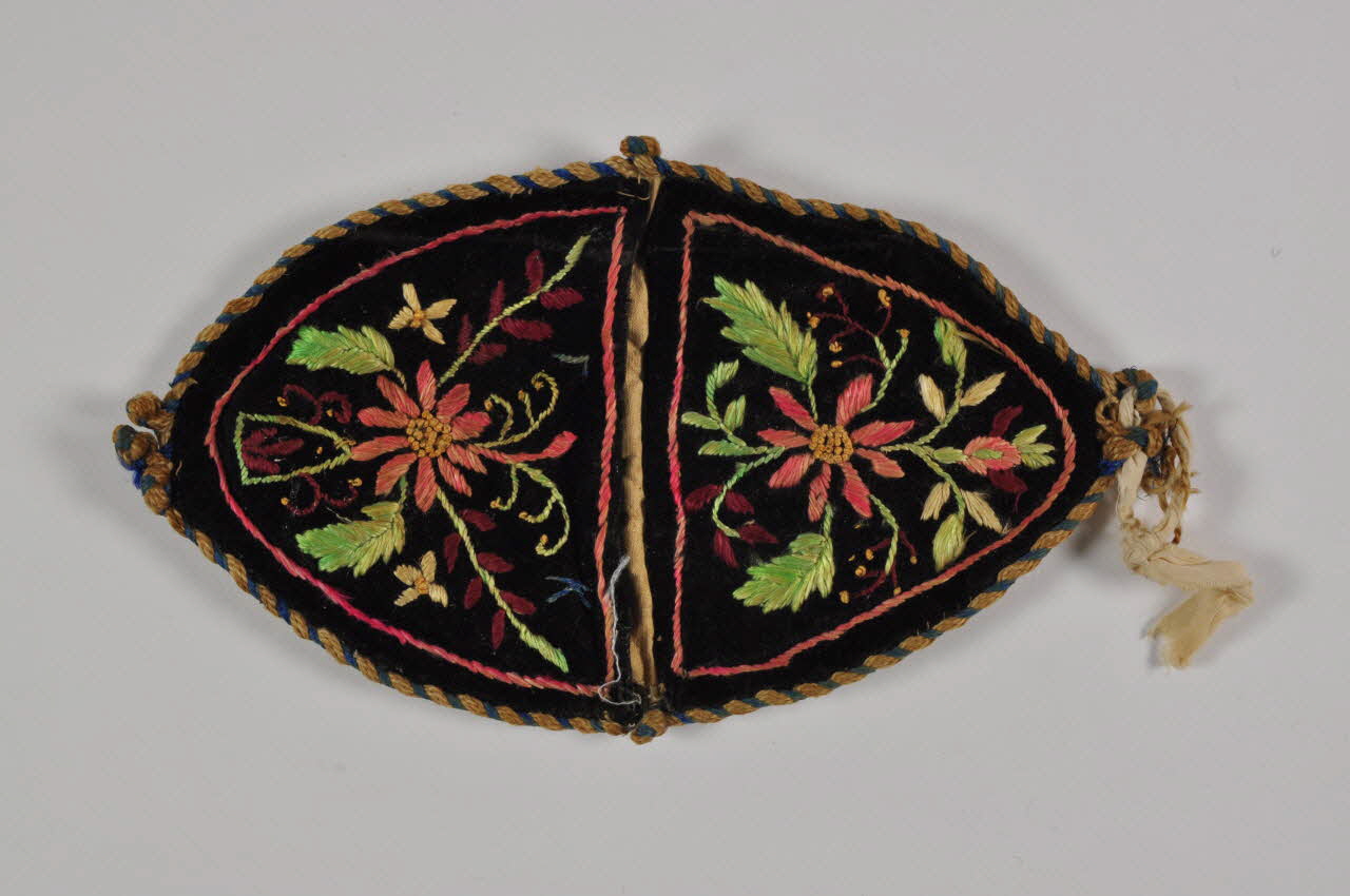 élément de costume DMH1978.91.100 Photo Mucem