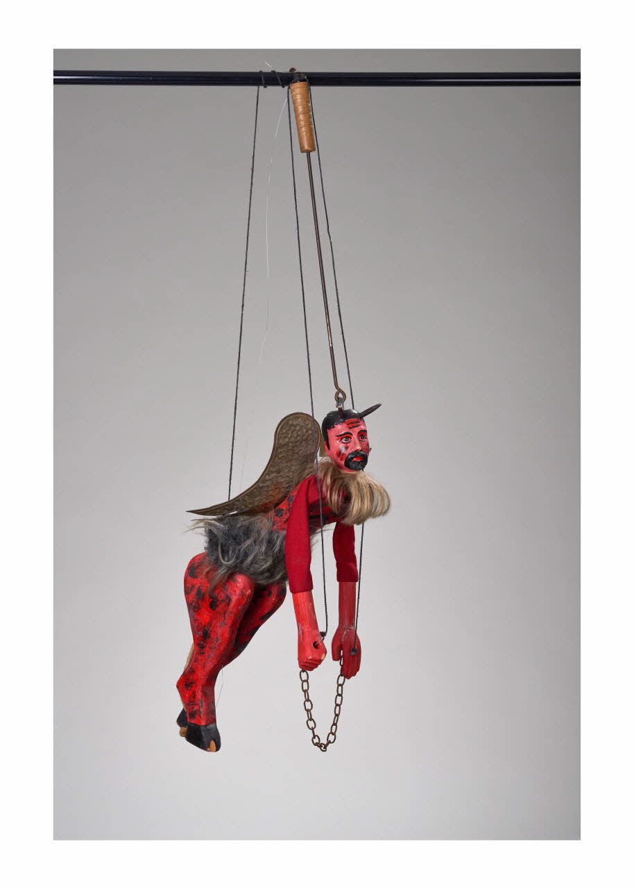 Giovanni Frangipane ; Andrea Guarino marionnette à tringle et à fils Diavolo Sicile, Italie 1980-1999 2015.1.21 Photo Mucem/ Yves Inchierman