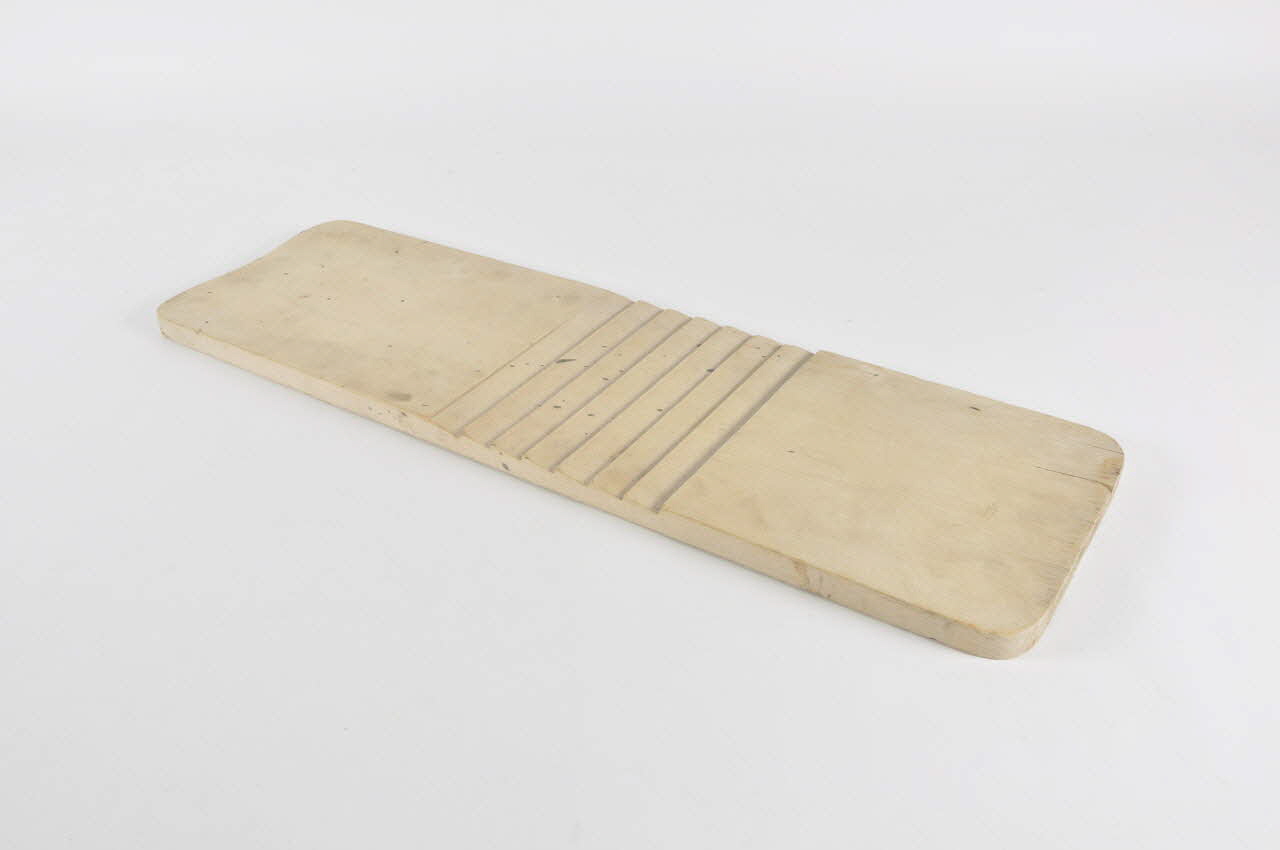 planche à laver fouloir 1982.17.157 Photo Mucem
