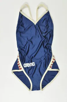 Arena ; Ventex maillot de bain maillot de bain de Miss France France 1981 1982.26.2  Photo Mucem
