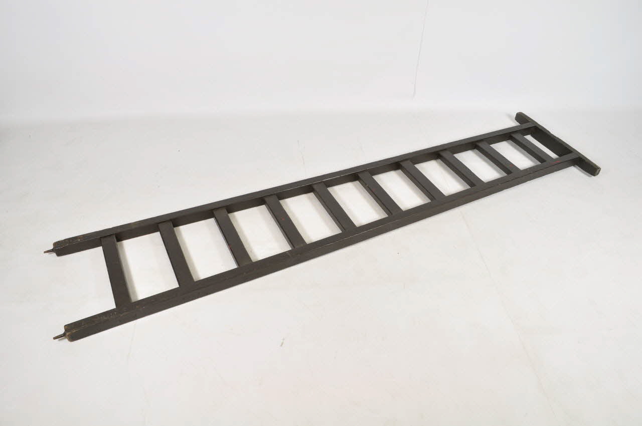 GUILLOTINE 1872 1982.50.1.22 Photo Mucem