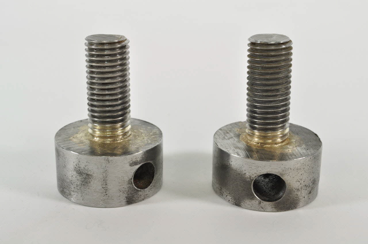 GUILLOTINE 1872 1982.50.1.8.2-3 Photo Mucem