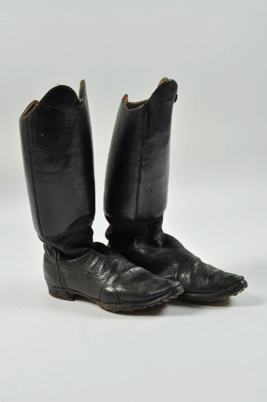 botte d'homme DMH1982.79.2.1-2 Photo Mucem