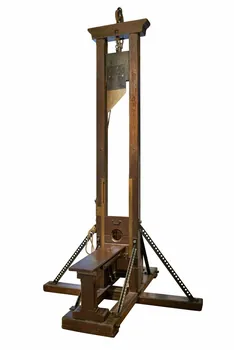 Alphonse Léon Berger GUILLOTINE France 1872 1982.50.1.1-29  Photo Mucem/David Giancatarina