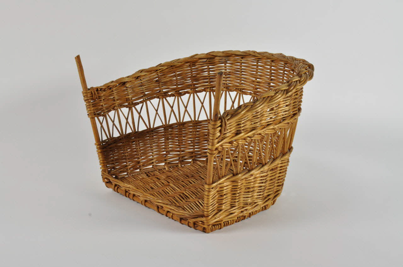 SIEGE D'ENFANTPOUR BICYCLETTE 1985.68.6 Photo Mucem