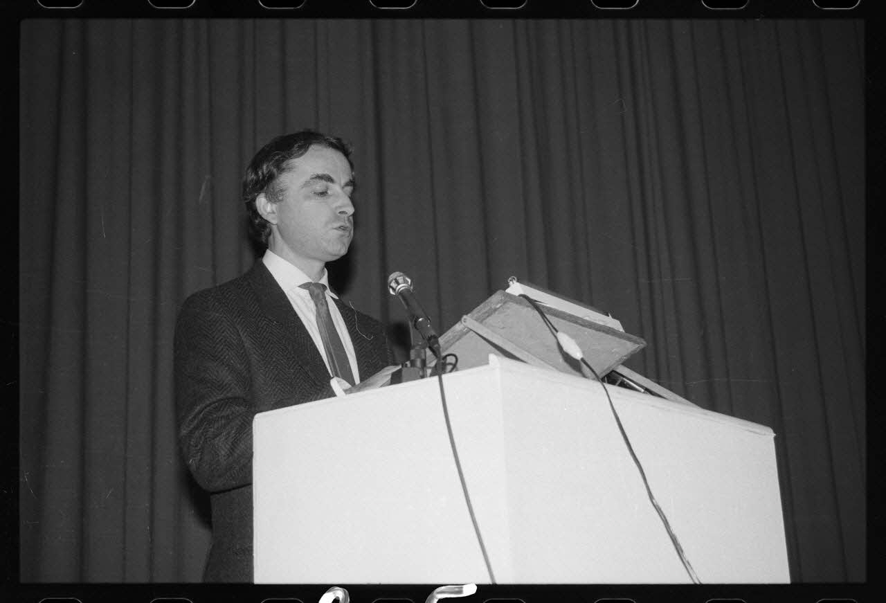 photographie MNATP. Hommage à Georges Henri Rivière. 26 novembre 1985 Ph.1986.17.35 Photo