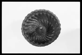 photographie MNATP. Exposition. Les Français et la table (20 novembre 1985 - 21 avril 1986) Ph.1986.22.101  Photo