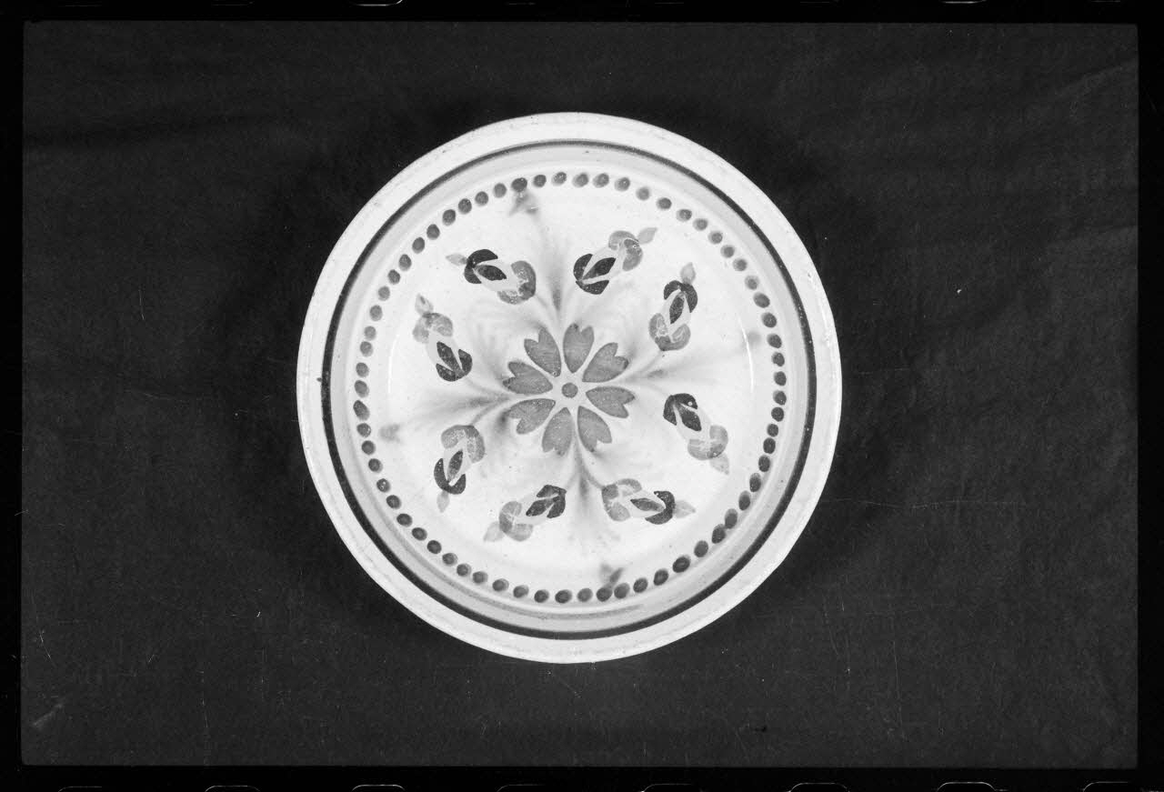 photographie MNATP. Exposition. Les Français et la table (20 novembre 1985 - 21 avril 1986) Ph.1986.22.138 Photo