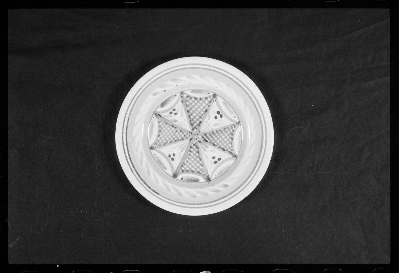 photographie MNATP. Exposition. Les Français et la table (20 novembre 1985 - 21 avril 1986) Ph.1986.22.143 Photo