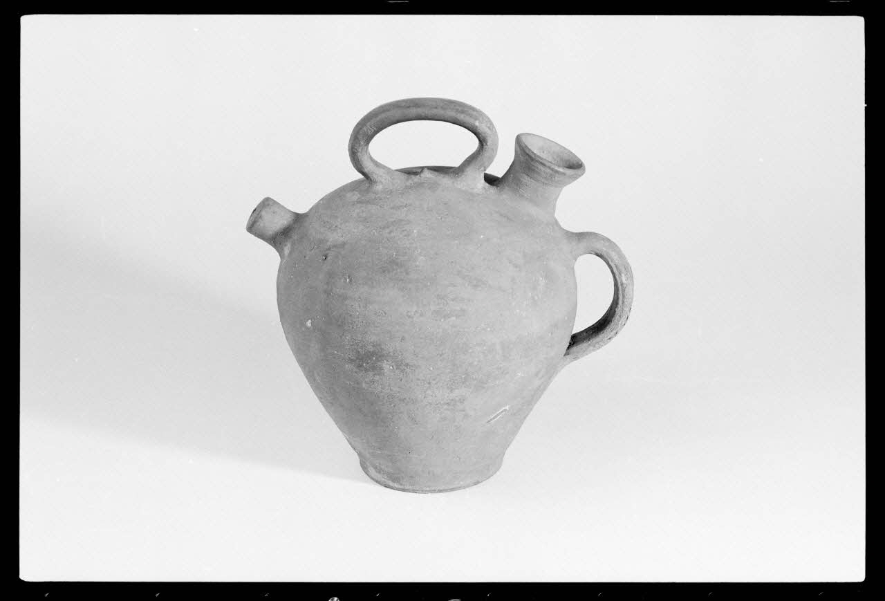 photographie MNATP. Exposition. Les Français et la table (20 novembre 1985 - 21 avril 1986) Ph.1986.22.49 Photo