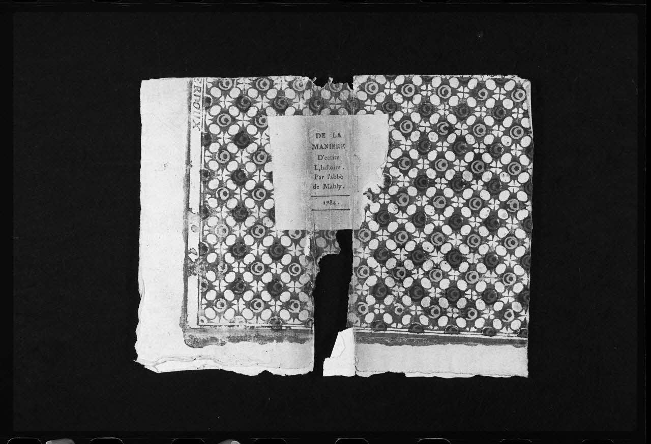 photographie Papier provenant d'une dominoterie, daté de 1785. Bois couleur. Maison Perdoux à Orléans Ph.1986.2.191 Photo