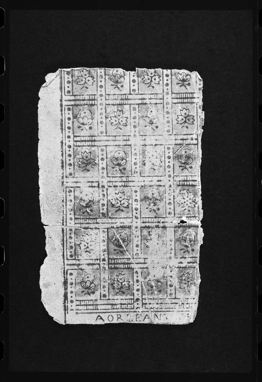 photographie Papier provenant d'une dominoterie, daté de 1785. Bois couleur. Maison Letourmi à Orléans Ph.1986.2.193 Photo