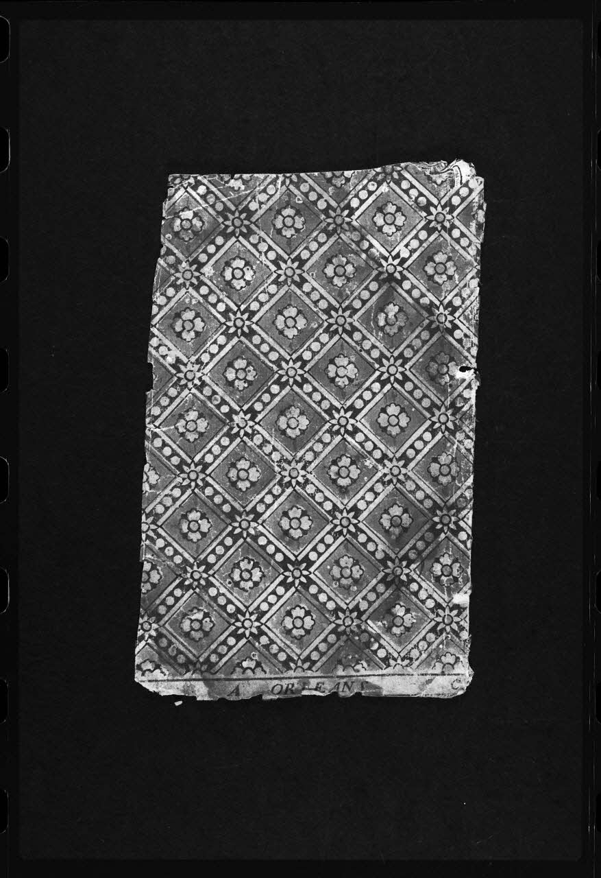 photographie Papier provenant d'une dominoterie, daté de 1785. Bois couleur. Maison Perdoux à Orléans Ph.1986.2.208 Photo