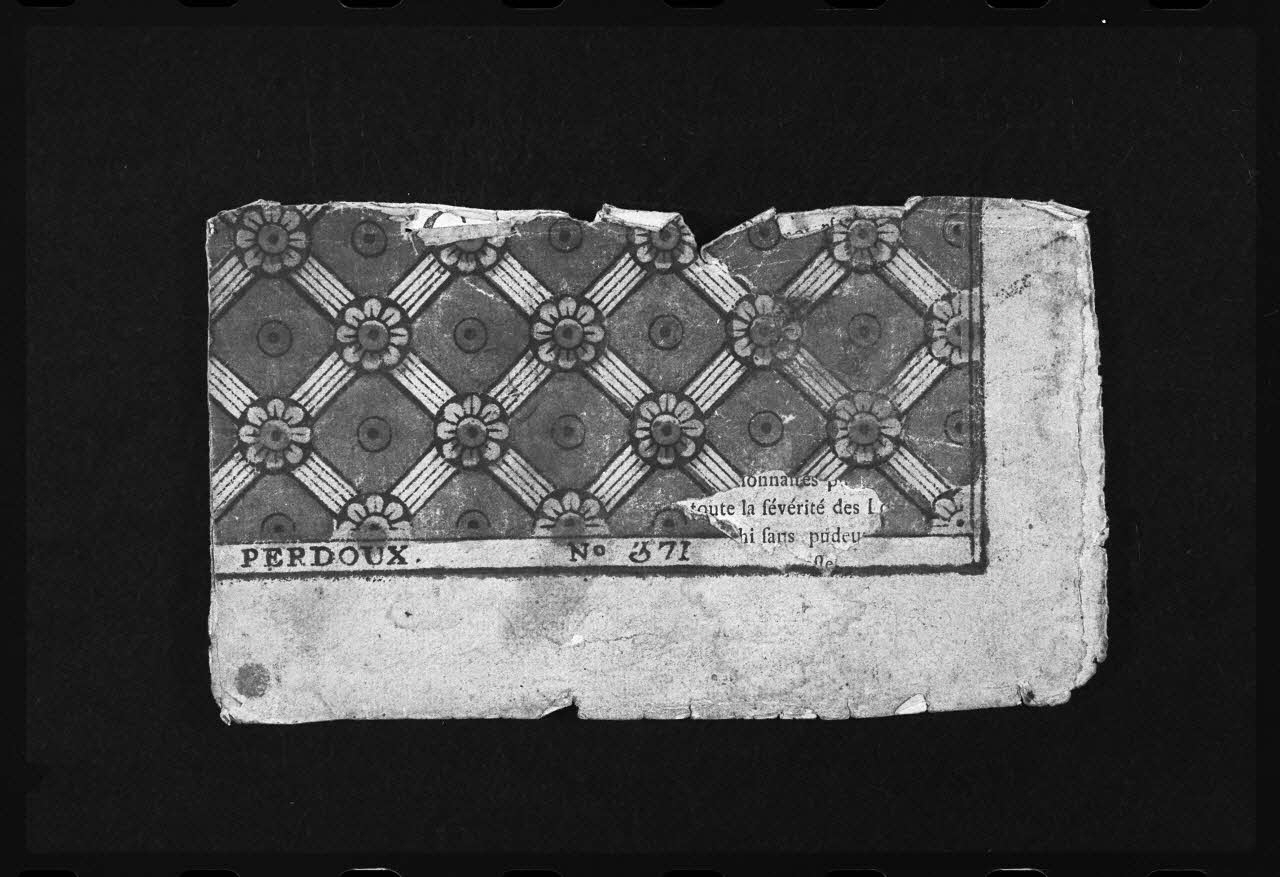 photographie Papier provenant d'une dominoterie, daté de 1785. Bois couleur. Maison Perdoux à Orléans Ph.1986.2.227 Photo