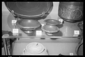 photographie MNATP. Exposition. Les Français et la table (20 novembre 1985 - 21 avril 1986) Ph.1986.38.50  Photo