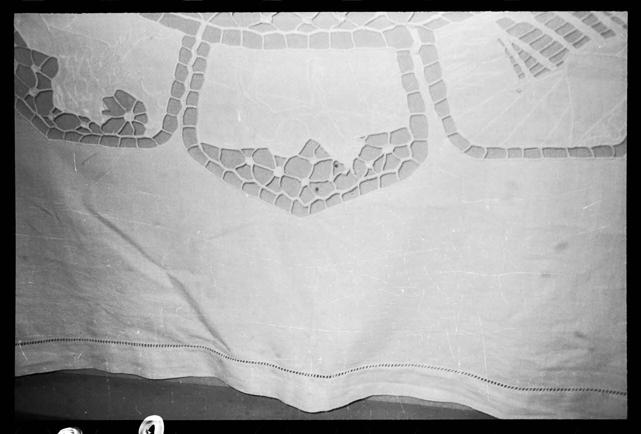 photographie MNATP. Exposition. Les Français et la table (20 novembre 1985 - 21 avril 1986) Ph.1986.38.82 Photo