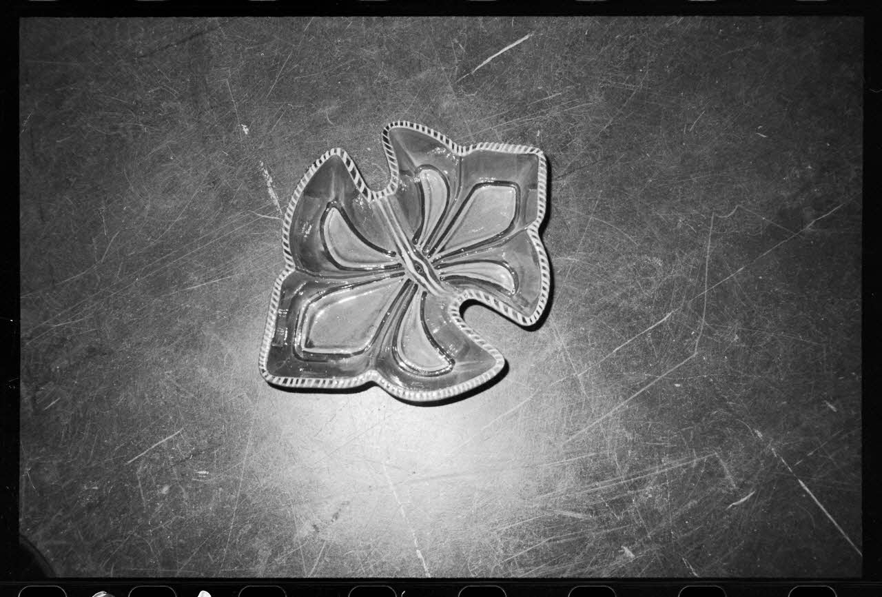 photographie MNATP. Exposition. Les Français et la table (20 novembre 1985 - 21 avril 1986) Ph.1986.38.94 Photo