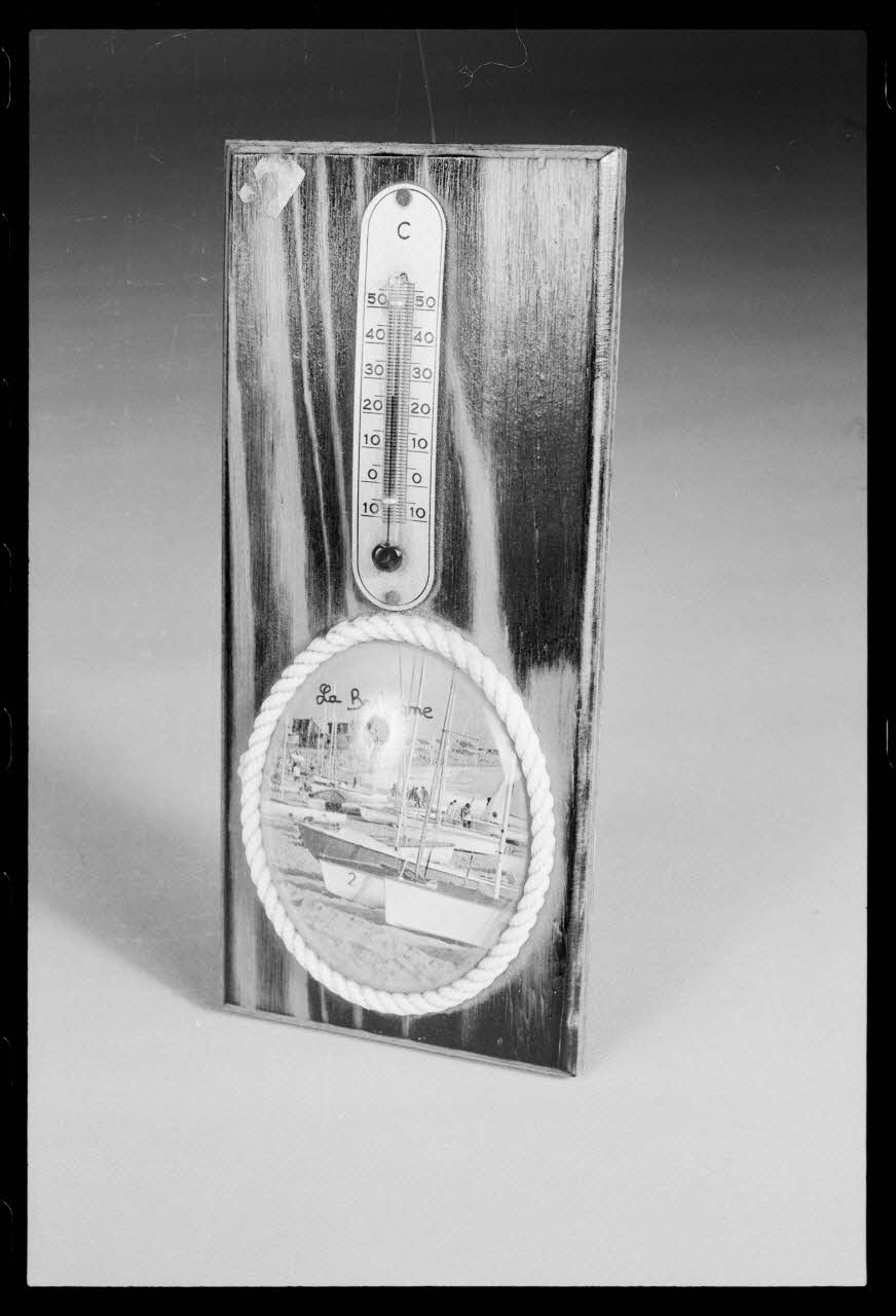 photographie MNATP. Exposition. Après la pluie le beau temps : la météo (23 novembre 1984 - 15 avril 1985) Ph.1986.55.114 Photo