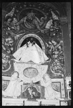photographie Vierge noire invoquée par les femmes enceintes, à l'église Notre-Dame de la Daurade Ph.1986.80.1  Photo