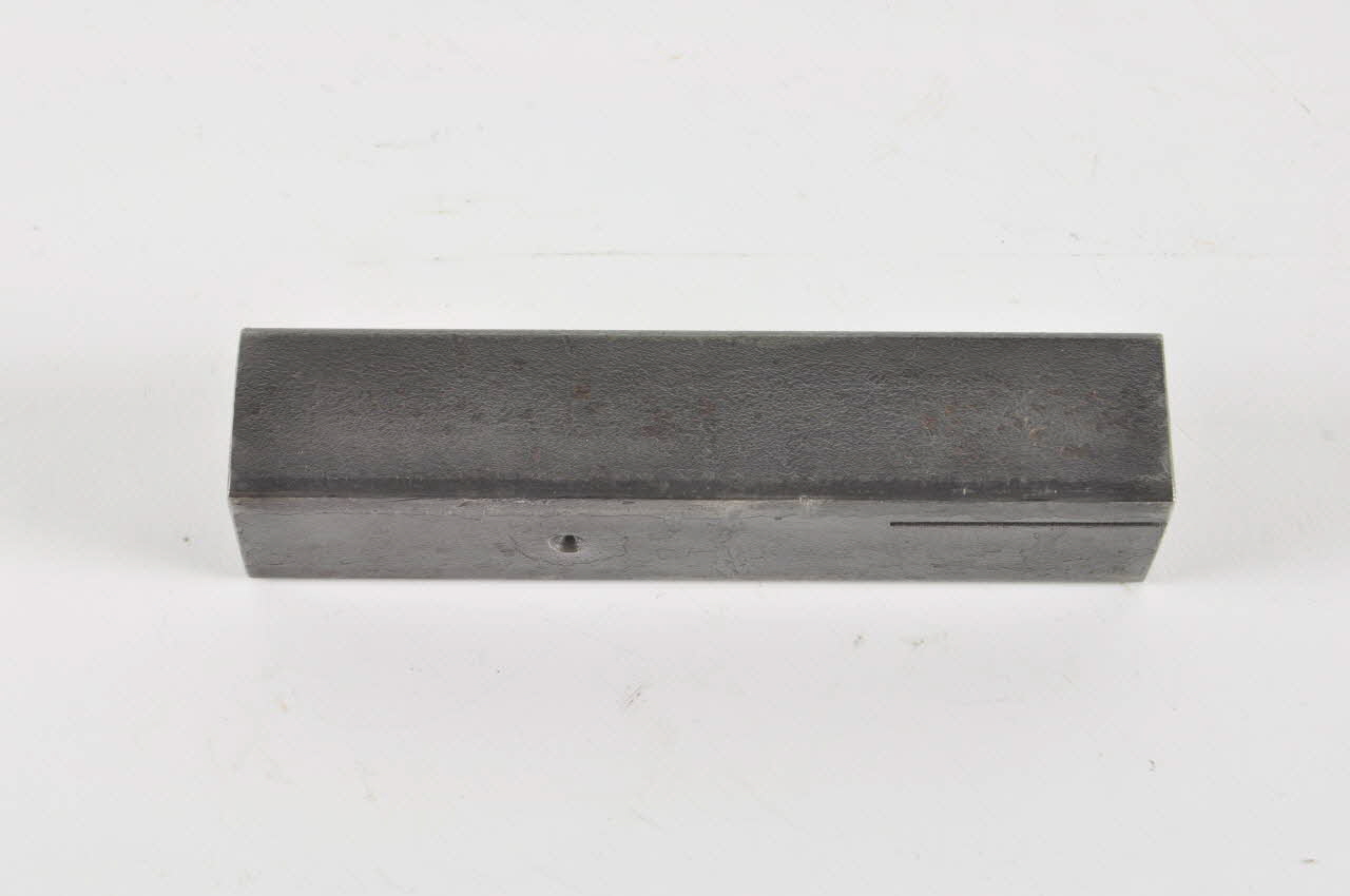 Bernard Solon serfouette Centre, France 1987 1987.36.21.1 Photo Mucem