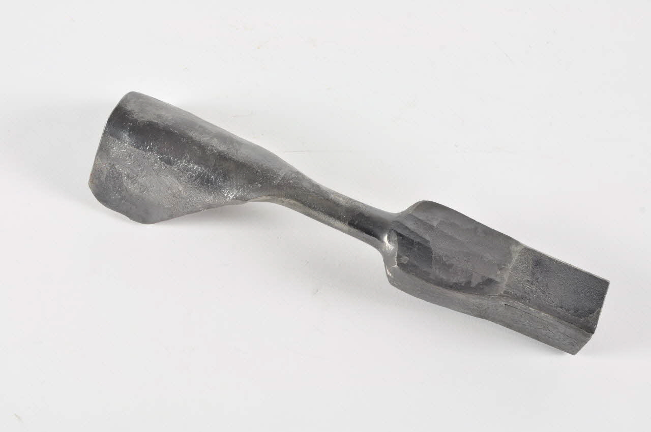 Bernard Solon serfouette Centre, France 1987 1987.36.21.4 Photo Mucem