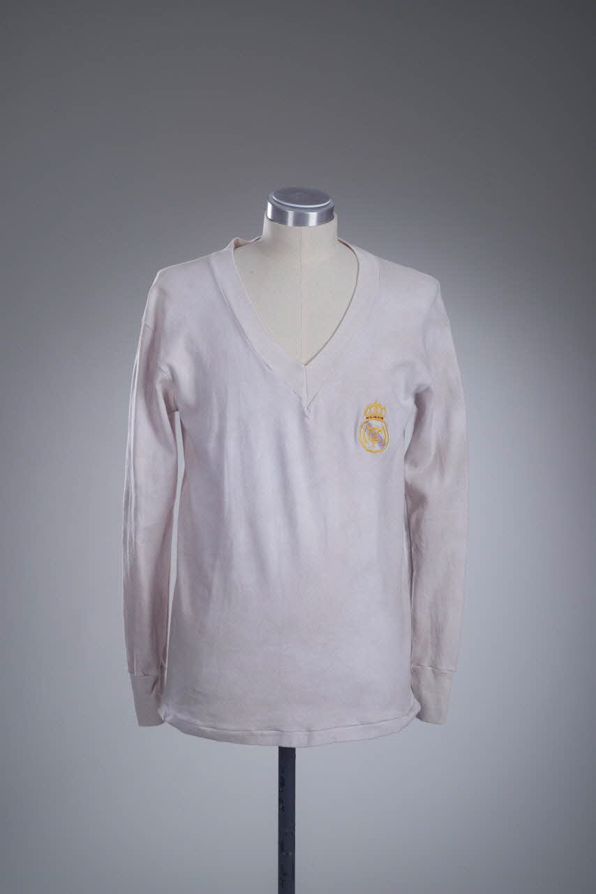 Umbro maillot de sport Maillot porté par Alfredo Di Stefano avec l'équipe du Real Madrid CF. lors de la saison  de Liga 1958/59 Angleterre 1958-1959 2015.14.2 Photo Mucem/ Yves Inchierman