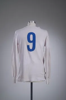 Umbro maillot de sport Maillot porté par Alfredo Di Stefano avec l'équipe du Real Madrid CF. lors de la saison  de Liga 1958/59 Angleterre 1958-1959 2015.14.2 Photo Mucem/ Yves Inchierman