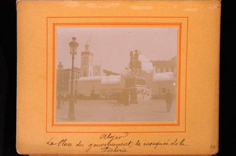 René ? Philippe ; Danièle Adam photographie Albums de René Philippe Algérie 1898/7/1 Ph.2005.00.10.48 Photo