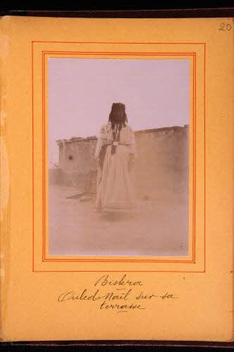 René ? Philippe ; Danièle Adam photographie Albums de René Philippe Algérie 1898/7/1 Ph.2005.00.10.66 Photo