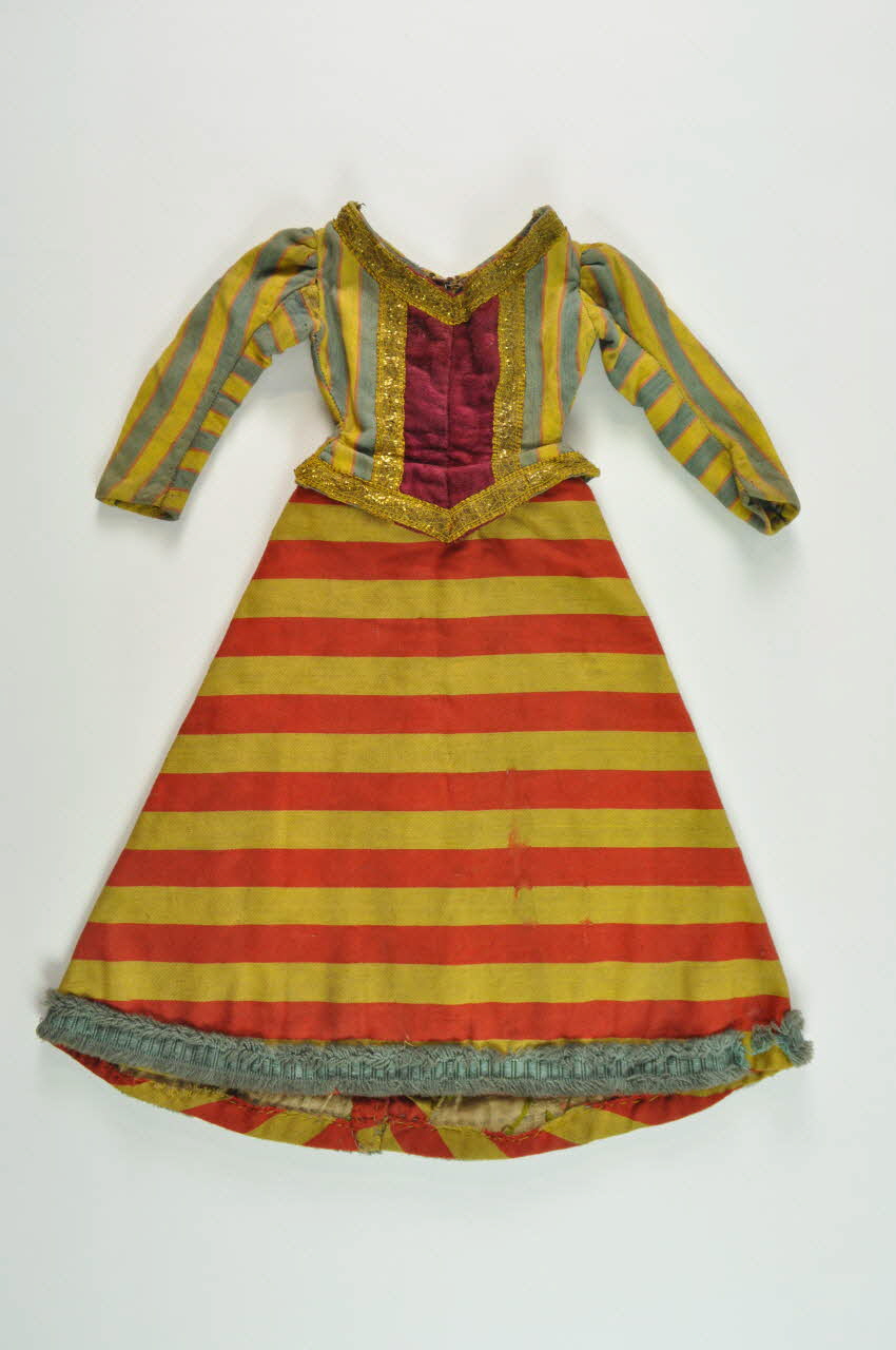 costume de marionnette 1989.3.227 Photo Mucem