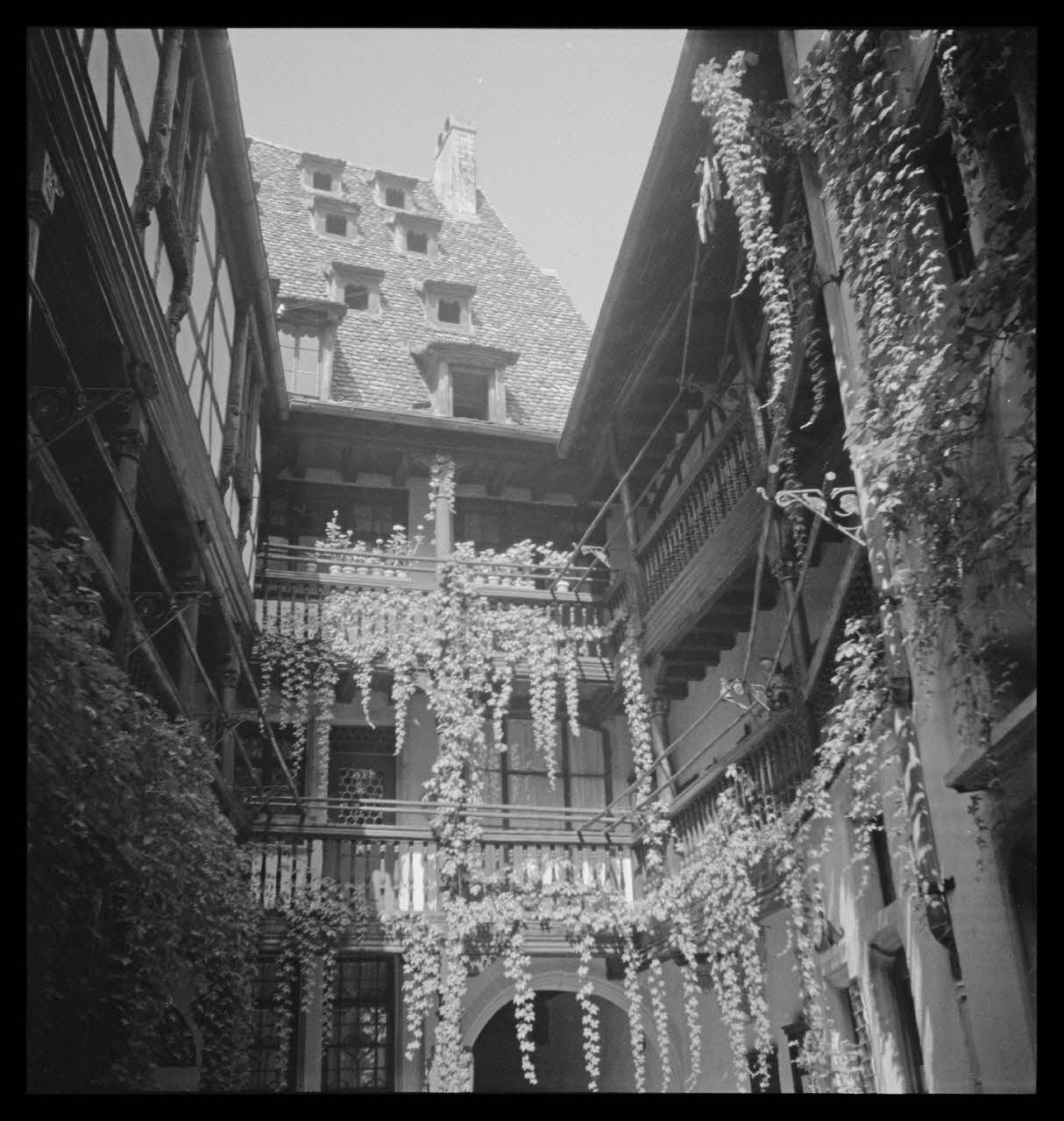 photographie Cour du musée alsacien Ph.1941.124.196 Photo