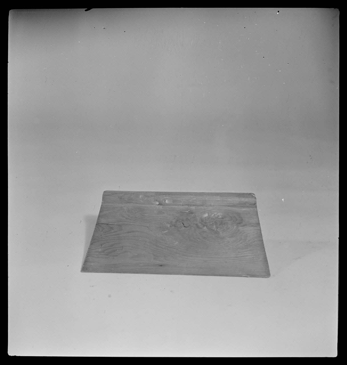 Gérard Franceschi photographie Raclette pour le pétrin en bois ou Soutgure France 1942 Ph.1942.165.108 Photo
