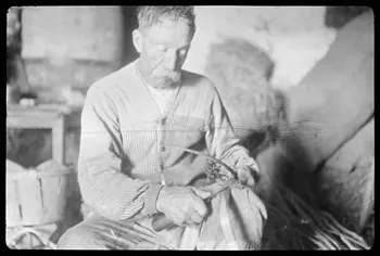 Dan Lailler photographie MNATP. Chantier 1810. Enquête sur les techniques artisanales (1942 - 1946) Pays de la Loire, France 1942/9/1 Ph.1943.3.8 Photo Mucem / Dan Lailler