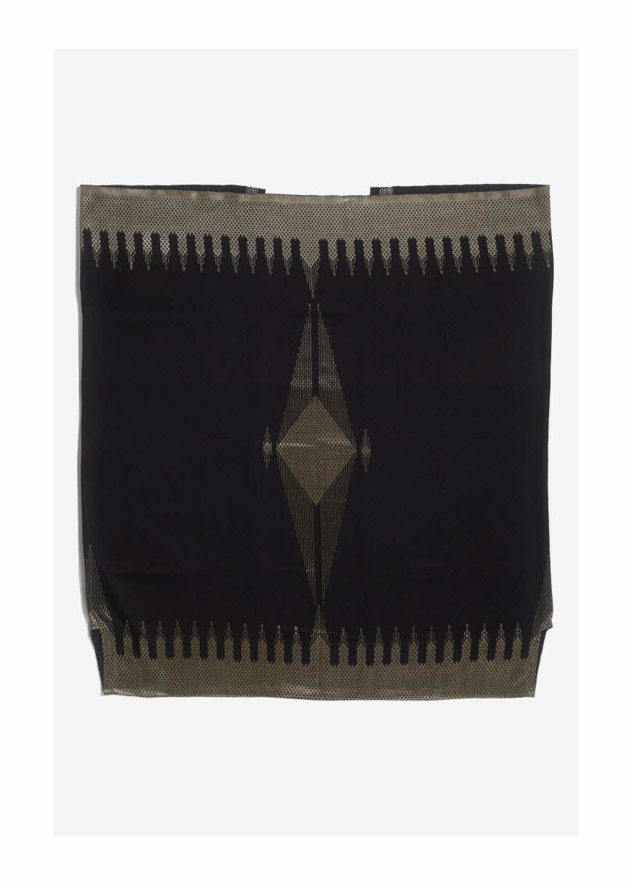 Atelier Mîlad Nadaf robe Gandoura Homs, Syrie 2009 2014.8.8 Photo Mucem/ Yves Inchierman