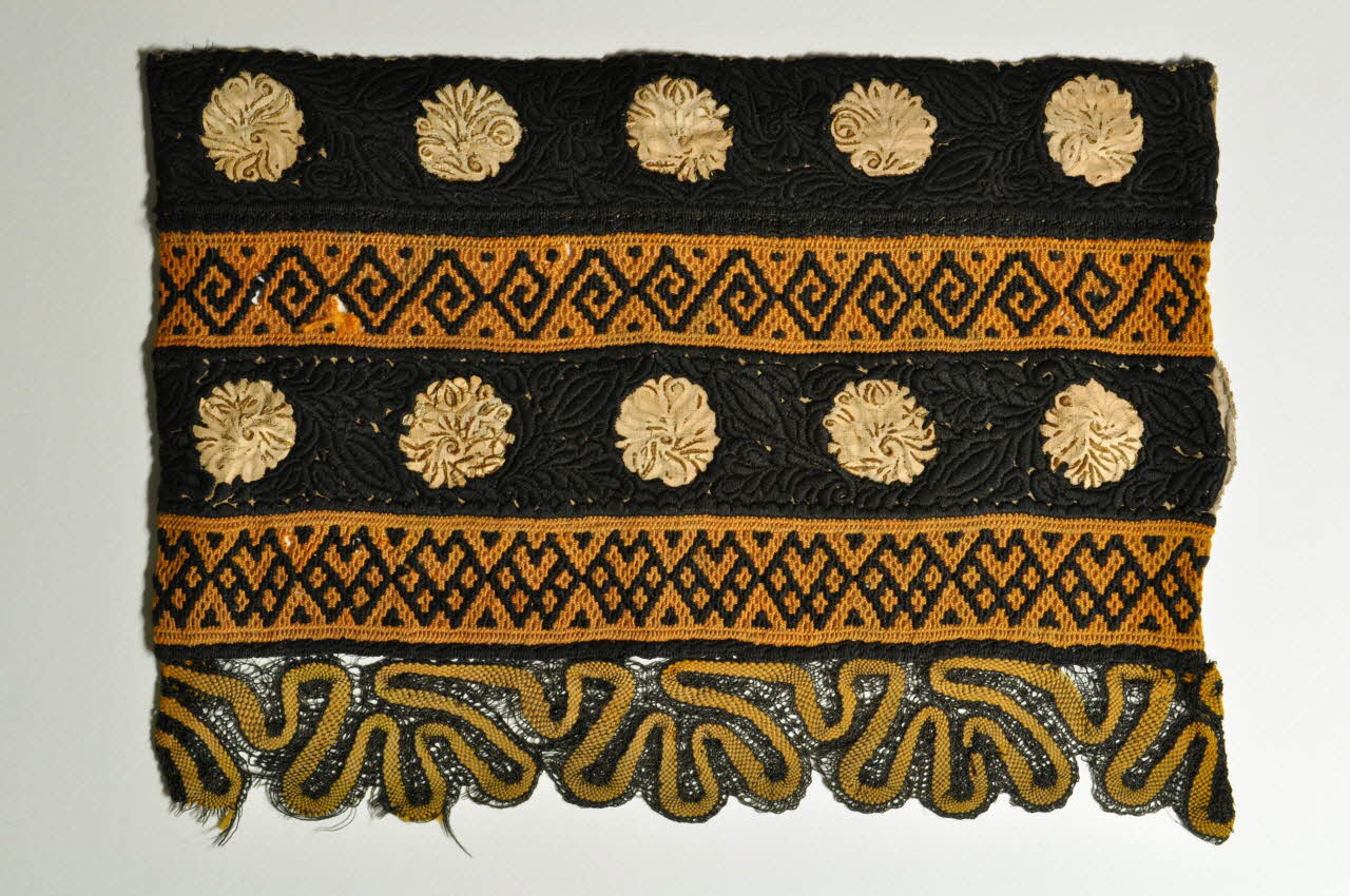 BRODERIE DE MANCHE DMH1989.38.32 Photo Mucem