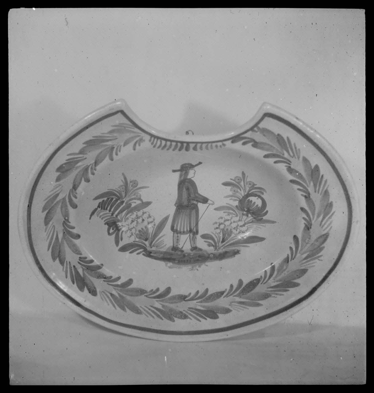 Pierre Soulier photographie Plat à barbe de Bretagne Ile-de-France, France 1944/2/1 Ph.1944.26.179 Photo