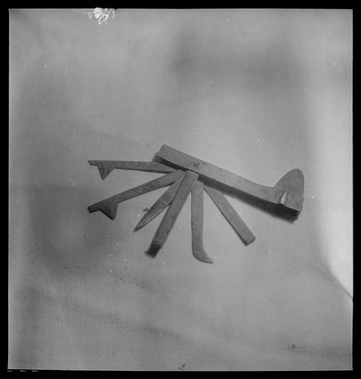 Manziat photographie Couteau du vétérinaire Bourgogne, France 1944/1/1 Ph.1944.33.322 Photo