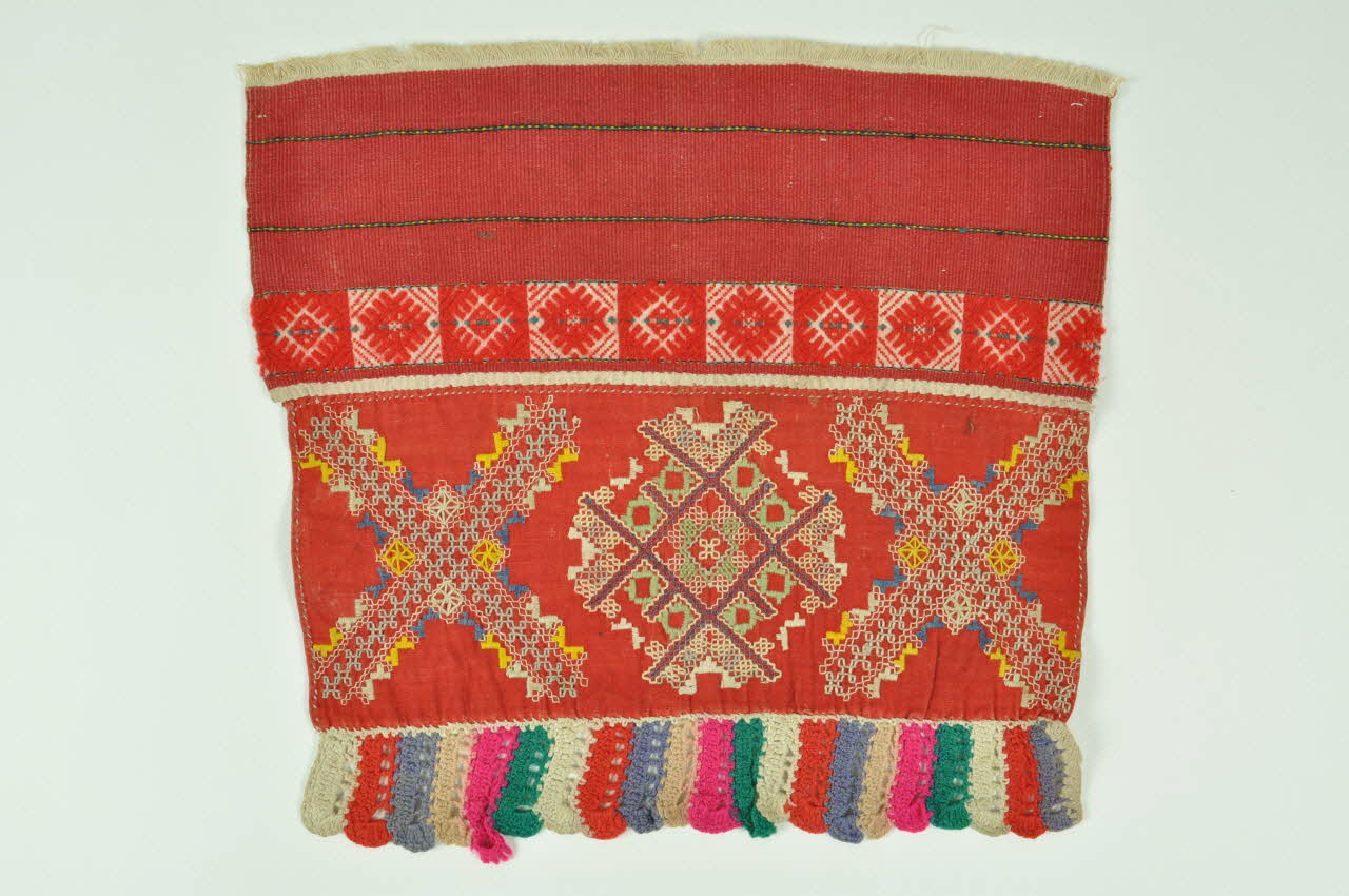 BRODERIE DE COIFFURE DMH1938.170.69 Photo Mucem