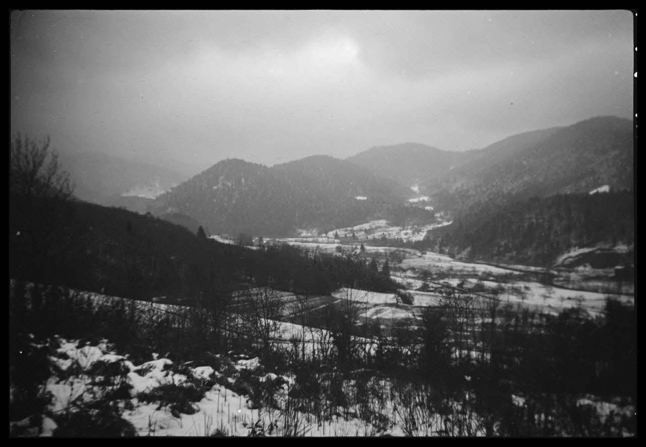 Henry photographie La vallée de la Rosemontoise Franche-Comté, France 1943/11/1 Ph.1944.134.48 Photo