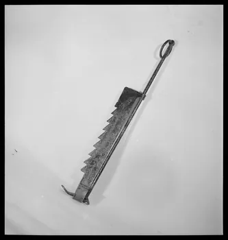 Pierre Soulier photographie Crémaillère en fer Ile-de-France, France 1945/4/1 Ph.1945.42.25 Photo