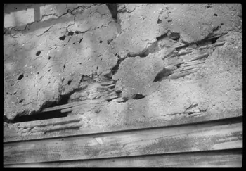 Berthier photographie Ferme de la Douvoye. Mur en torchis Picardie, France 1945/3/30 Ph.1945.66.31 Photo