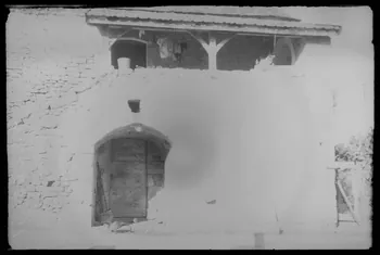 Jean Compagnon photographie Détail du logis avec "balet" et escalier Aquitaine, France 1943/9/1 Ph.1943.265.61  Photo