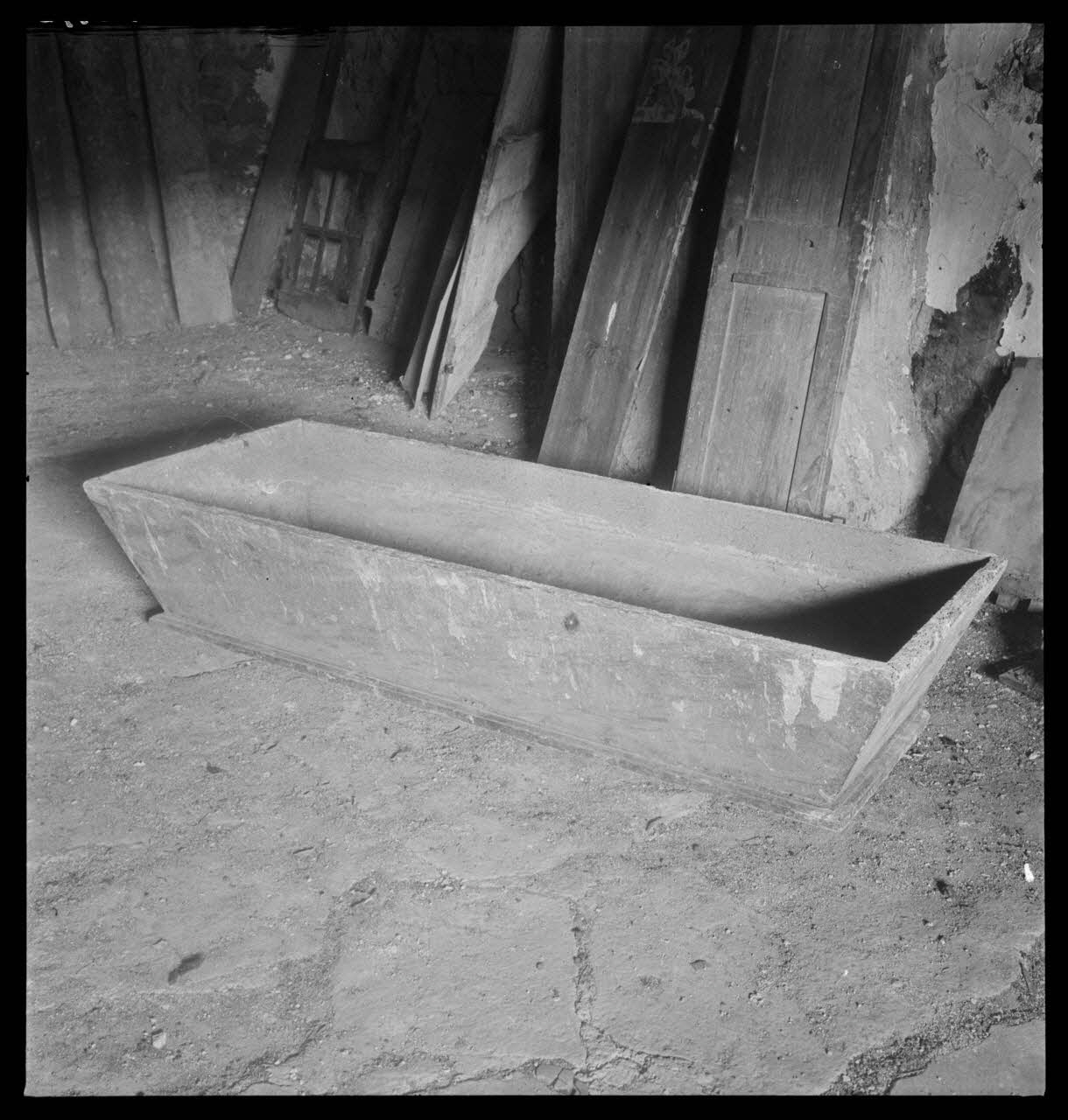 Morel photographie Chez Monsieur Salomon. Haut de pétrin Provence-Alpes-Côte d'Azur, France 1946/4/30 Ph.1946.96.106 Photo