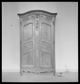 Pierre Soulier photographie Armoire Ile-de-France, France 1946/11/1 Ph.1946.145.19 Photo