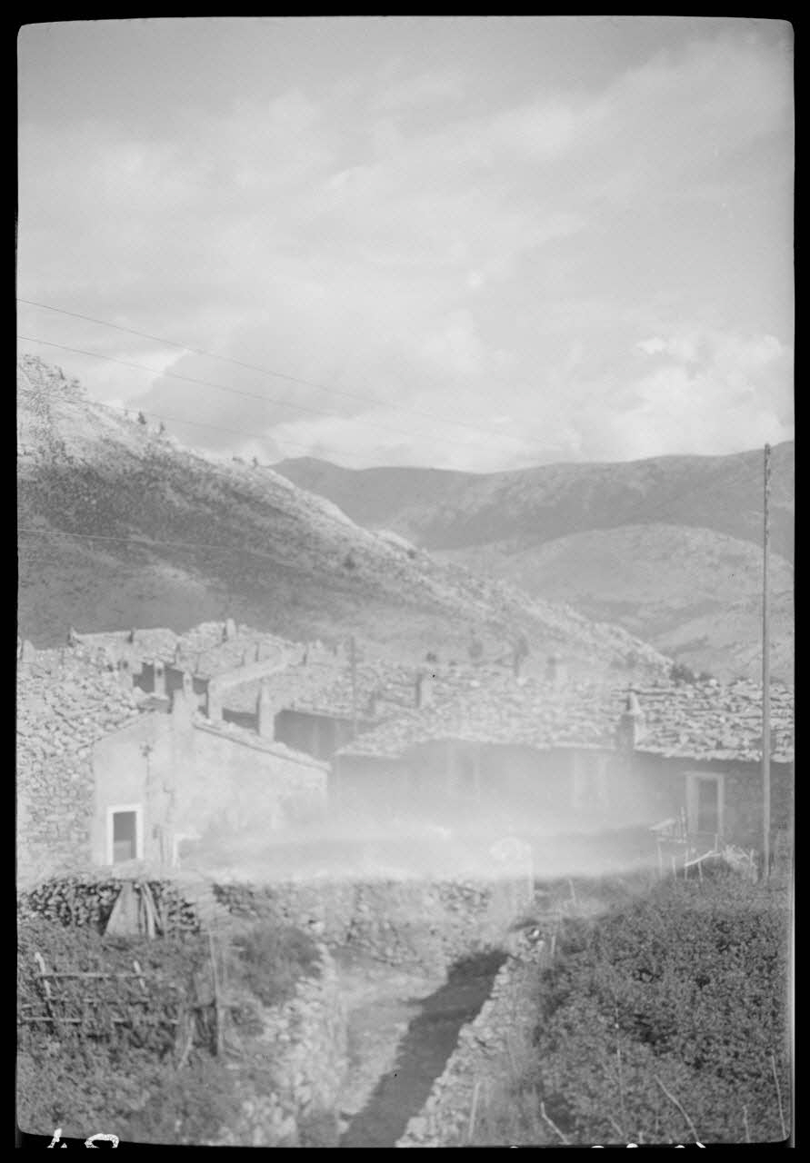 Raymond Borelly photographie Panorama de Calasima pris du clocher Corse, France 1948/9/6 Ph.1949.36.48 Photo