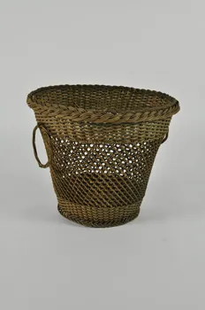 Tirot ; La Vannerie Française corbeille à papiers Picardie, France 1937-1972 1986.51.1  Photo Mucem