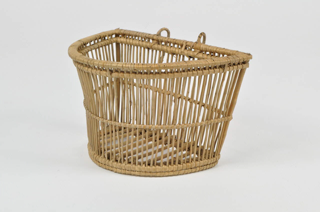 Tirot ; La Vannerie Française boîte à savon Picardie, France 1937-1972 1986.51.15 Photo Mucem